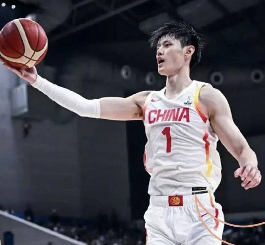 胡金秋14分赵睿11+3+3中国男篮轻取委内瑞拉(胡金秋 cba)