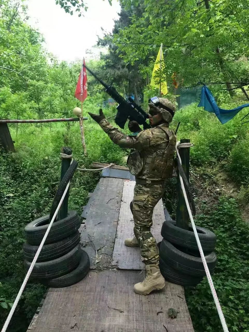 新加坡射箭选手箭无虚发，稳坐第一(新加坡射击场)